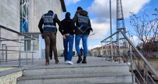 Kars'ta çeşitli suçlardan aranan 3 kişi yakalandı