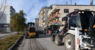 Doğubayazıt sokakları temizleniyor