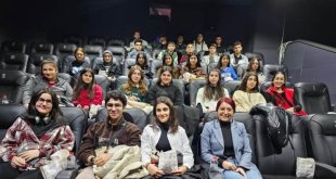 Bingöl emniyetinden öğrencilere sinema etkinliği
