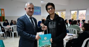 Yeşilyurt'ta öğrencilerle aşure etkinliği