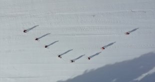 JAK timleri çam ormanlarıyla kaplı Cıbıltepe'de güvenli kayak tatili için hazır