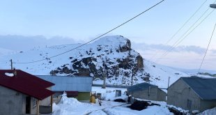 Ağrı'da 86 köy yolu kar nedeniyle ulaşıma kapandı