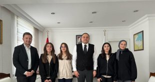 Öğrencilerden Kaymakam Demir'e ziyaret