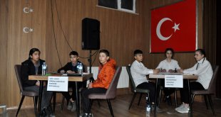 Çukurca'da okullar arası bilgi yarışması düzenlendi