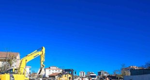 Gürkan yol çalışmalarını inceledi