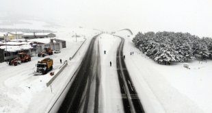 Erzincan'ın yüksek kesimlerinde kar yağışı etkisini artırdı