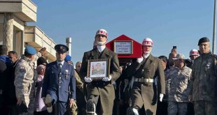 Şehit Piyade Sözleşmeli Er Emre Taşkın son yolculuğuna uğurlandı