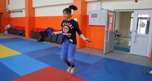 4 yılda Türkiye şampiyonu olan engelli judocu Pervin, dünya şampiyonasına odaklandı