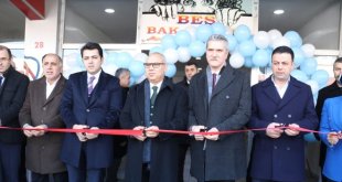 Ağrı'da resim yeteneği olan yükümlü devlet desteğiyle sanatını icra edecek