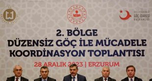 Bölge valileri düzensiz göçle mücadele için Erzurum'da toplandı