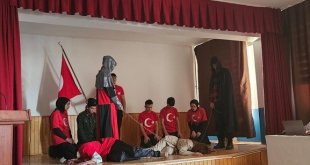 İstiklal Şairi Mehmet Akif Ersoy Çıldır'da anıldı