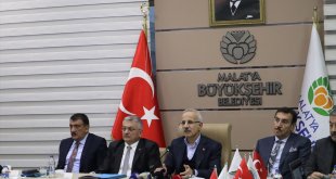 Ulaştırma ve Altyapı Bakanı Uraloğlu, Malatya'da Koordinasyon Toplantısı'na katıldı