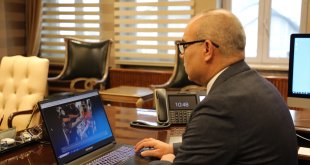 Ağrı Valisi Koç, AA'nın "Yılın Kareleri" oylamasına katıldı