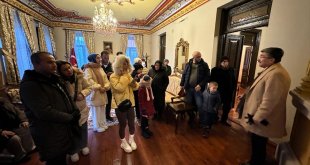 Yeni yıla Ardahan'da girenlere kentin tarihi ve turistik yerleri tanıtılıyor