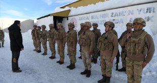 Tunceli Valisi Tekbıyıkoğlu, terörle mücadelenin kahramanlarıyla bir araya geldi