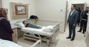 Baskil Kaymakamı Kundakçı'dan hastalara ziyaret