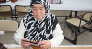 Van'da belediye kursunda öğrendikleri deri işleme kadınların mesleği oldu