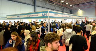 Van'daki belediyeler DAKAF'24'te stant açarak katılımcıları bilgilendirdi