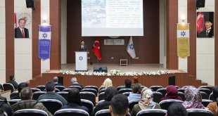 ETÜ'de Cumhuriyet Dönemi Erzurum Kalkınma Hamleleri Konuşuldu