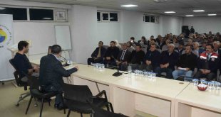 Tatvan'da "Kırsal Kalkınma Destekleri" bilgilendirme toplantısı yapıldı