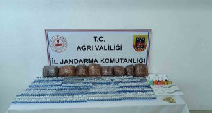 Ağrı'da kaçakçılık operasyonları devam ediyor