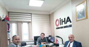 Hak Sen Konfederasyonu Bölge Başkanı İlim Gödekmerdan İHA'ya ziyaret