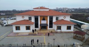 Malatya'da depremden sonra yapılan semt polikliniği 22 mahalleye hizmet verecek