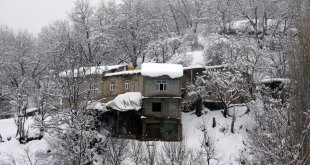 Van, Hakkari ve Bitlis'te 316 yerleşim birimine ulaşım sağlanamıyor