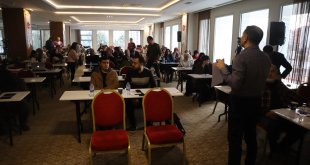 Malatya'da 'Deprem Bölgesi Yerel Basının Durumu Eğitim Çalışması Programı' sona erdi