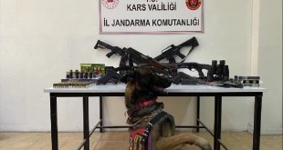Kars'ta silah ve mühimmat kaçakçılığı iddiasıyla 5 şüpheli yakalandı