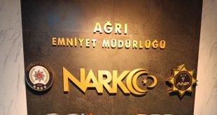 Ağrı polisinden uyuşturucu tacirlerine baskın