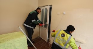 İpekyolu Belediyesi ihtiyaç sahibi ailenin evini onardı