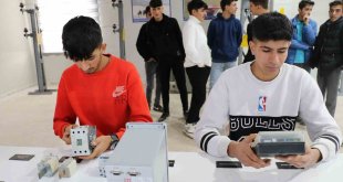 Aras EDAŞ'tan eğitime "atölye" desteği