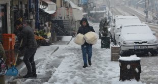 Van, Hakkari, Bitlis ve Muş'ta 1036 yerleşim birimine ulaşım sağlanamıyor