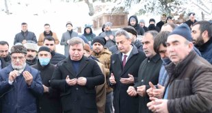Vefat eden Erzincan Valisi Aydoğdu'nun babaannesi son yolculuğuna uğurlandı