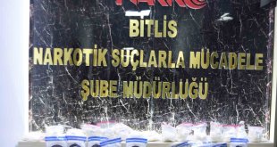 Bitlis'te iki kadının üzerinde 10 kilo metamfetamin ele geçirildi