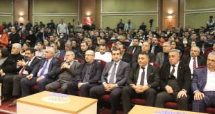 Malatya'da 6 Şubat depremlerinin yıldönümünde 'anma konferansı' düzenlendi