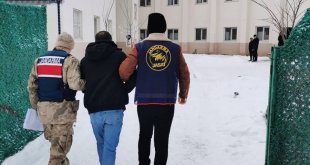 Ağrı'da kesinleşmiş hapis cezası bulunan firari hükümlü yakalandı