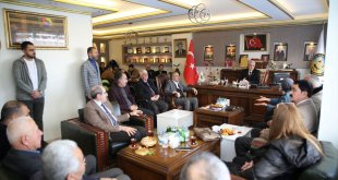 AK Parti Van Büyükşehir Belediye Başkan adayı Arvas ziyaretlerini sürdürüyor