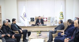 AK Parti Van Büyükşehir Belediye Başkan adayı Arvas STK'leri ziyaret etti