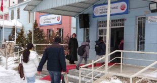 Van'ın ilçeleri Özalp ve Saray'da okullar bir gün tatil edildi