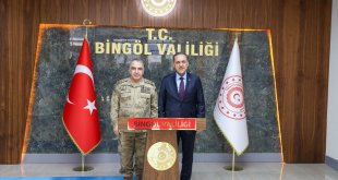 Jandarma Genel Komutan Yardımcısı Korgeneral Koç, Bingöl Valisi Usta'yı ziyaret etti