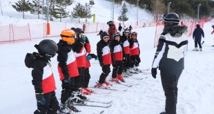 'Kış sporları şehri'nde devlet desteğiyle kayak bilmeyen öğrenci kalmayacak