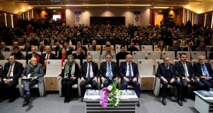 Van'da "Uluslararası Vizyon Van Kongresi" başladı