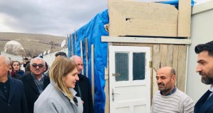 Milletvekili Ölmeztoprak: "Tek bir depremzede vatandaşımızı mağdur etmeyeceğiz"