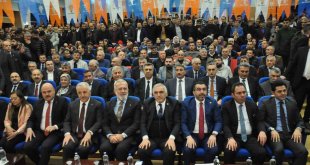 AK Parti Kars'ta belediye başkan adaylarını tanıttı