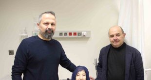 Kemoterapi ve ameliyattan korkan kadın, yapılan operasyon ile sağlığına kavuştu