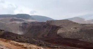 Erzincan'da maden sahasında toprak kayması: En az 9 kişi toprak altında