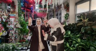 Iğdır'da çiçekçilerde 14 Şubat yoğunluğu