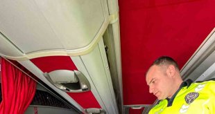Ağrı'da yolculara kemer takma konusunda bilgilendirme yapıldı